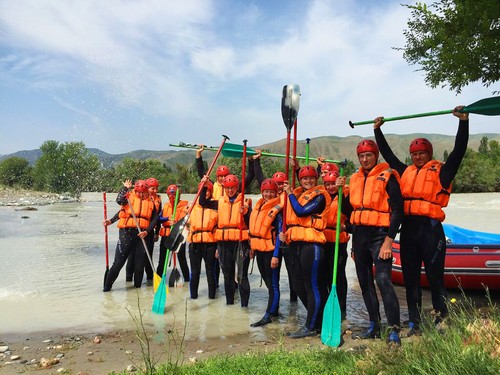 Day 5: Chu River #rafting